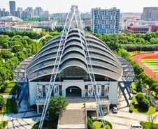 上海工程技术大学继续教育学院图片