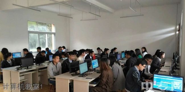 贵州瓮安县惠仁高级中学[普高]-计算机教室1