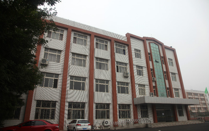 北京京北职业技术学院-科技楼