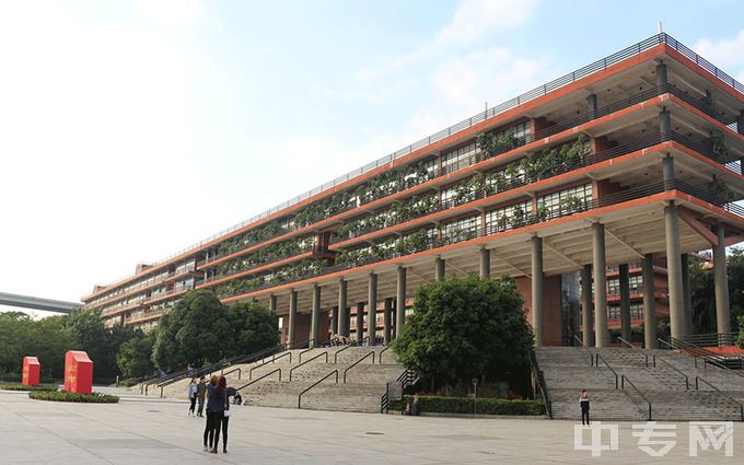 广州美术学院2021年普通本科招生志愿填报指南