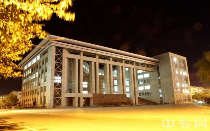 内蒙古科技大学包头师范学院环境图片、奖学金介绍